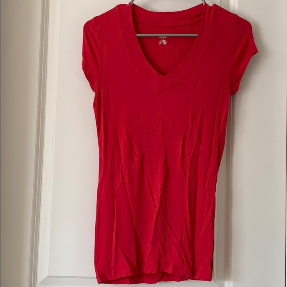 Mossimo V neck shirt
